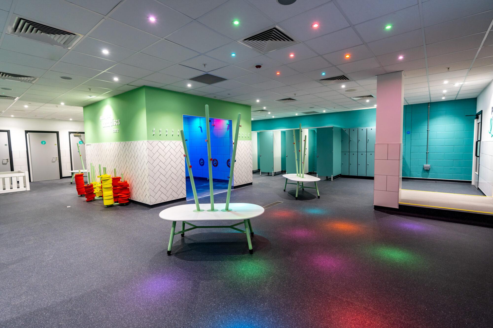 Swimming Lessons in Castleford swim!