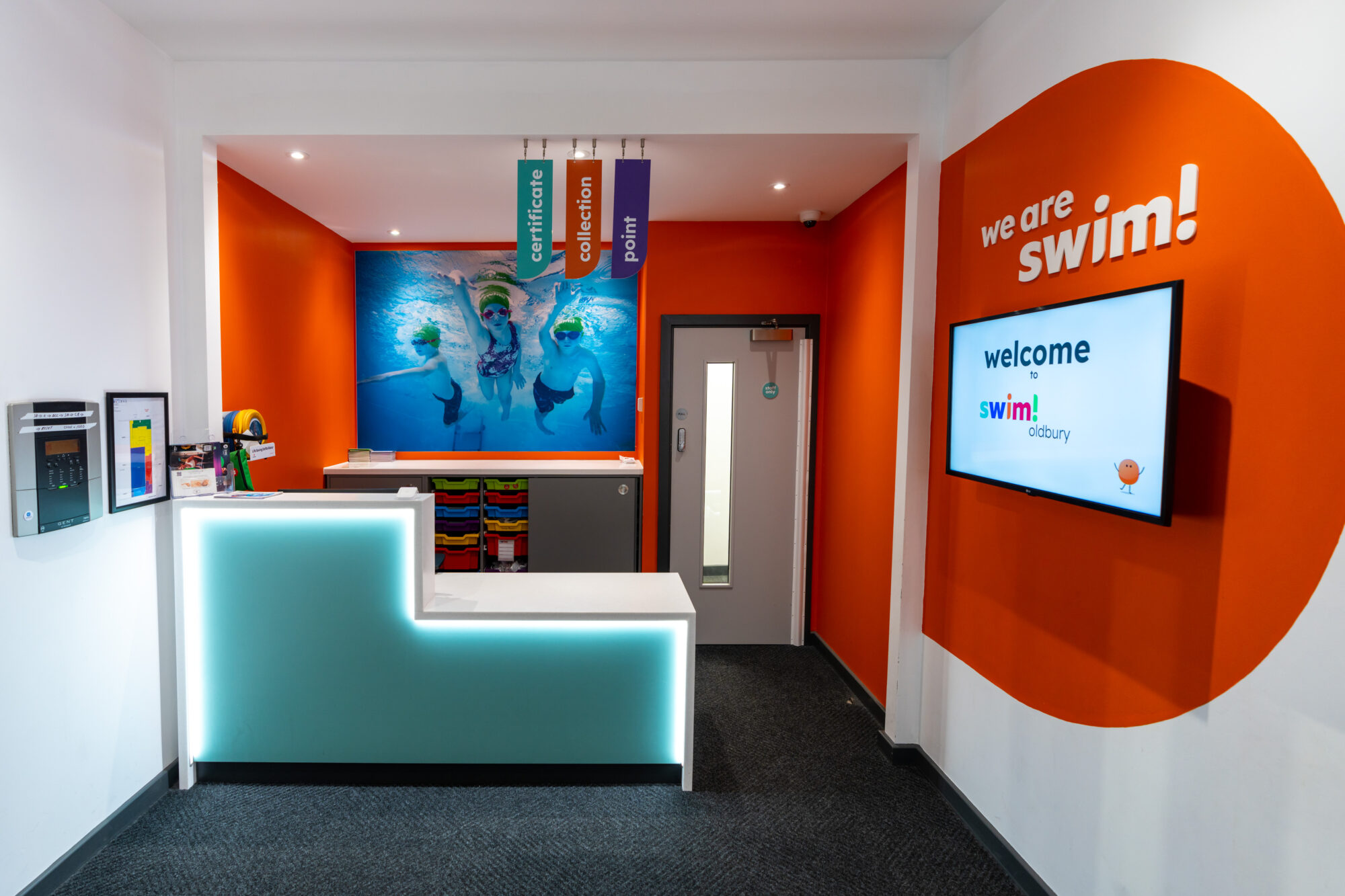 Swimming Lessons in Oldbury swim!